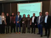 México forma a 10 mil estudiantes en IA con alianza gobierno-academia-empresas