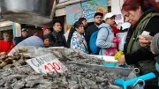 Nueva Viga espera 30 mil consumidores diarios en Cuaresma pese a brote de sarampión en CDMX