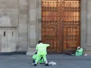 Pobreza laboral en México alcanza mínimo histórico pero afecta a 42.3 millones