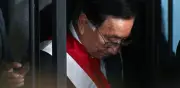 Presidente interino de Perú enfrenta críticas por declaraciones sexistas y antecedentes de corrupción