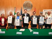 Proponen simplificar credencialización y participación digital para mexicanos en el extranjero