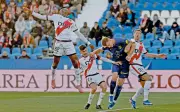 Rayo Vallecano sorprende al vencer 3-0 al Atlético de Madrid en LaLiga