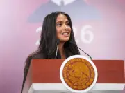 Salma Hayek celebra estímulos de Sheinbaum: 'El cine mexicano ya no tiene comparación'