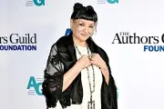Sandra Cisneros se integra a la élite literaria de Estados Unidos con prestigioso premio