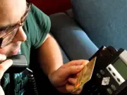 Senadores buscan frenar hostigamiento de cobranza con multas de hasta un millón de pesos