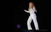 Shakira celebra primer aniversario de gira 'Las Mujeres Ya No Lloran' con récords históricos