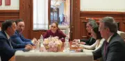 Sheinbaum se reúne con ejecutivos de GE Vernova y Xignux por adquisición de Prolec GE