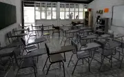 Suspensión de clases en 3 estados por inseguridad, no por Día de la Bandera