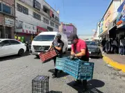 Tlalnepantla ejecuta operativo 'Liberación de Vialidades' retirando 80 obstáculos
