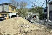 Tras años de fuga, repararán drenaje en Monterrey
