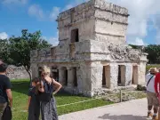 Turismo en México: Más visitantes pero menos gasto promedio en 2025 según INEGI