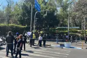 Vecinos Bloquean Avenida en Miguel Hidalgo por Espectáculo en Parque Lira