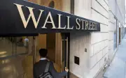Wall Street cae por tercer día consecutivo ante temores por impacto de la inteligencia artificial