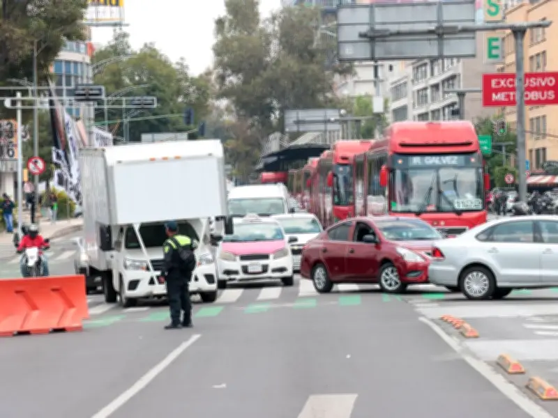 Hoy No Circula aplica este lunes para vehículos con engomado amarillo en CDMX y Edomex