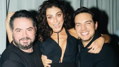 Aislinn Derbez celebra sus 40 años con fiesta soñada en Polanco y karaoke de RBD