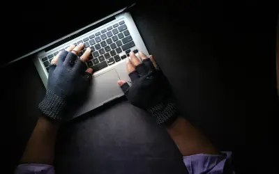 Albania denuncia ciberataque iraní contra correos del Parlamento