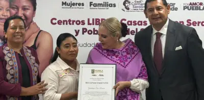 Armenta destaca reducción histórica de feminicidios en Puebla y apoyo integral a mujeres