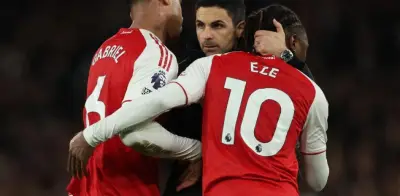 Arsenal vence a Chelsea y se acerca al título de la Premier League 2026