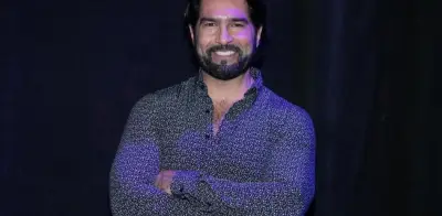 Arturo Carmona responde a críticas machistas contra pareja de Alicia Villarreal