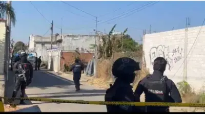 Ataque armado contra policías en Puebla deja dos delincuentes muertos y un detenido