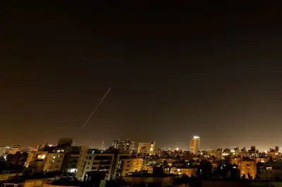 Ataques de Irán dejan dos fallecidos cerca de Tel Aviv, según reportes