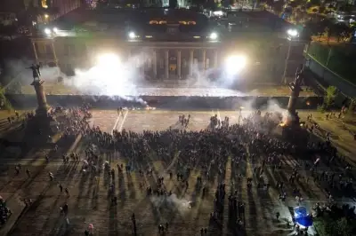 Autoridades de Nuevo León Piden a Mujeres Evacuar Explanada por Amenaza de Violencia