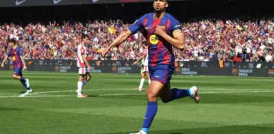 Barcelona vence a Rayo Vallecano con gol de Araújo y amplía su liderato en LaLiga