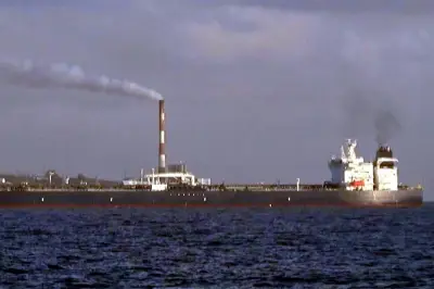 Buque Petrolero Ruso Atraca en Cuba en Medio de Tensiones Geopolíticas