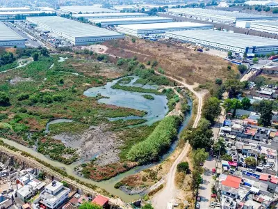 CAEM inicia desazolve en Presa El Ángulo para prevenir inundaciones en temporada de lluvias