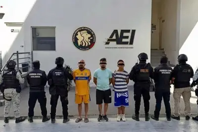 Caen tres sujetos en Sierra Ventana con armas y droga asegurada por autoridades