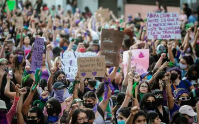 CDMX: Rutas alternas para el 8M 2026 ante cierres viales por marcha del Día de la Mujer