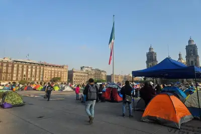 CNTE inicia plantón en Zócalo capitalino en demanda de mejoras educativas