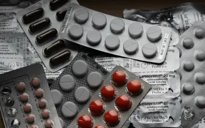 Cofepris alerta por robo y falsificación de medicamentos en México