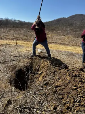 Colectivo 'Por las Voces Sin Justicia' descubre fosa clandestina en El Verde, Concordia