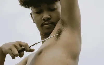 Consejos Efectivos para Eliminar el Mal Olor Axilar: Trucos Más Allá del Desodorante