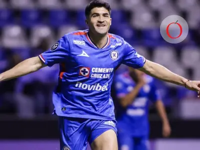 Cruz Azul vence 3-2 a Monterrey en octavos de final de la Copa de Campeones CONCACAF