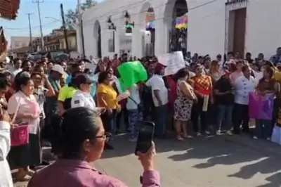 CSP suspende clases en Oaxaca ante protesta magisterial de la CNTE