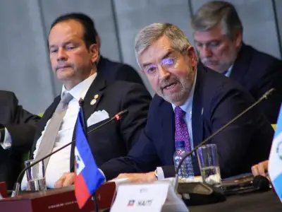 De la Fuente aboga por multilateralismo en foro Celac-África en Bogotá