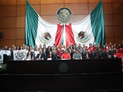 Denuncian salarios bajo el mínimo y condiciones precarias para 300 mil trabajadores de ciencia y educación