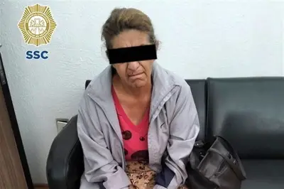 Detienen a mujer por drogar y despojar a adulto mayor en Central de Autobuses