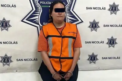Detienen a mujer por robo de chatarra en tren de carga en Nuevo León