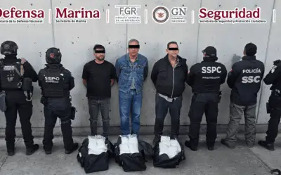 Detienen a tres integrantes de célula 'Cabrera Sarabia' en CDMX con 50 kilos de metanfetamina