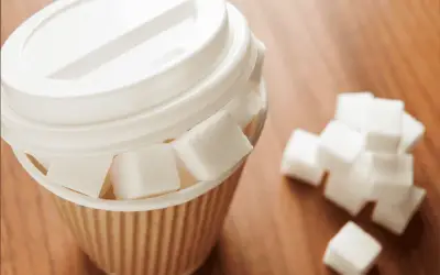 El Azúcar Diario: Un Enemigo Silencioso para la Salud de tu Hígado