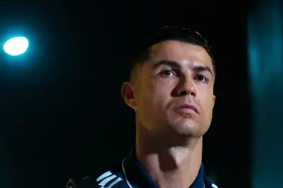 Estados Unidos e Israel atacan a Irán; misiles impactan embajada en Riad