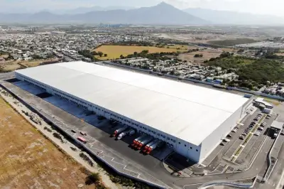 Fibra MTY Recauda 500 Millones de Dólares en Oferta de Acciones