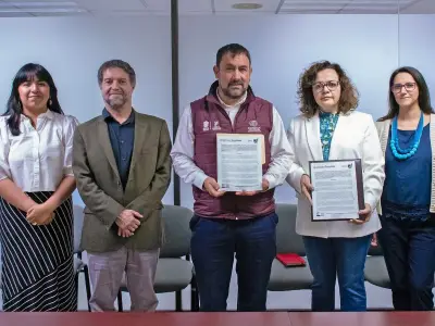 Firman convenio para becas de posgrado en el extranjero para mexiquenses