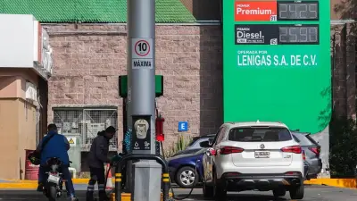 Hacienda reactiva estímulos fiscales a gasolinas magna, premium y diésel por una semana