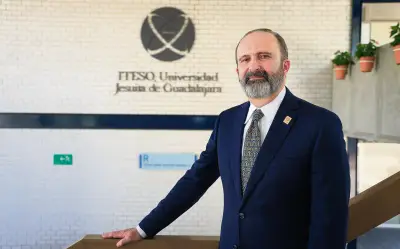 ITESO consolida modelo educativo con tres ejes clave: formación, investigación e incidencia social