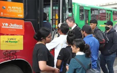 Jalisco: Tarifa de $5 pesos en transporte público para estudiantes se amplía a múltiples métodos de pago