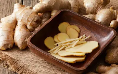 Jengibre tras las comidas: Un hábito digestivo que combate la inflamación